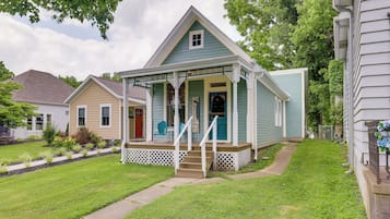 Cottage (2 Bedrooms) | Interior