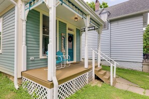 Cottage (2 Bedrooms) | Interior