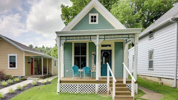 Cottage (2 Bedrooms) | Exterior