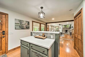 House (2 Bedrooms) | Interior - Fun Pet-friendly Highlands Retreat w/ Fenced Yard! (Highlands)