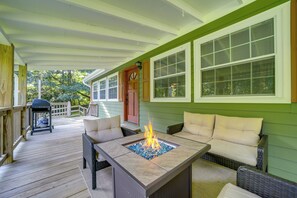 House (2 Bedrooms) | Interior - Fun Pet-friendly Highlands Retreat w/ Fenced Yard! (Highlands)