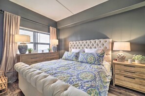 Apartment (2 Bedrooms) | Interior - 3 Mi to Skiing: Mtn-view Condo in Sugar Top Resort (Banner Elk)