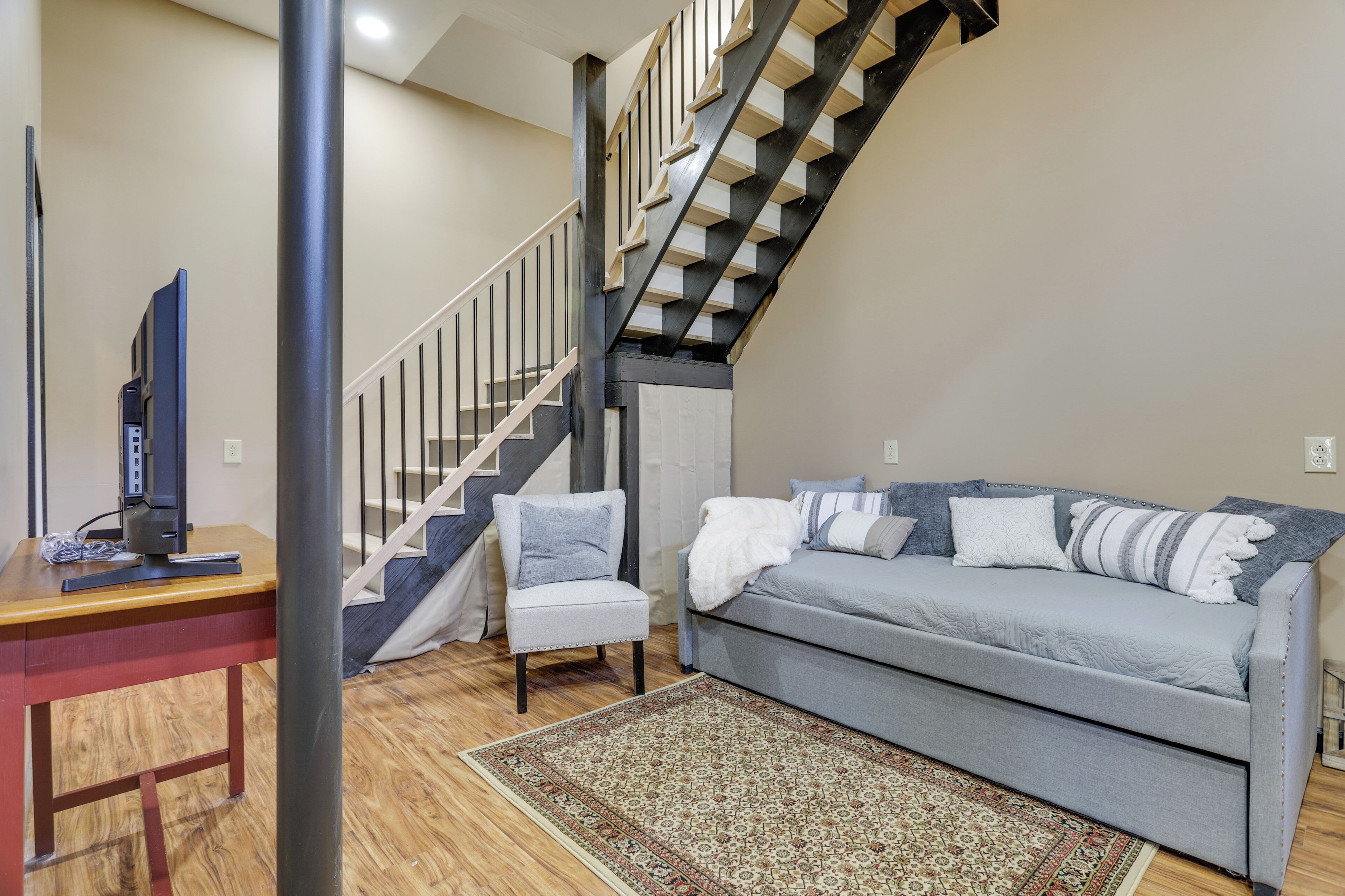 House (1 Bedroom) | Interior