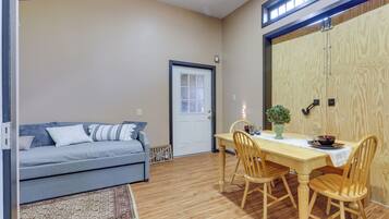 Rumah (1 Bedroom) | Interior