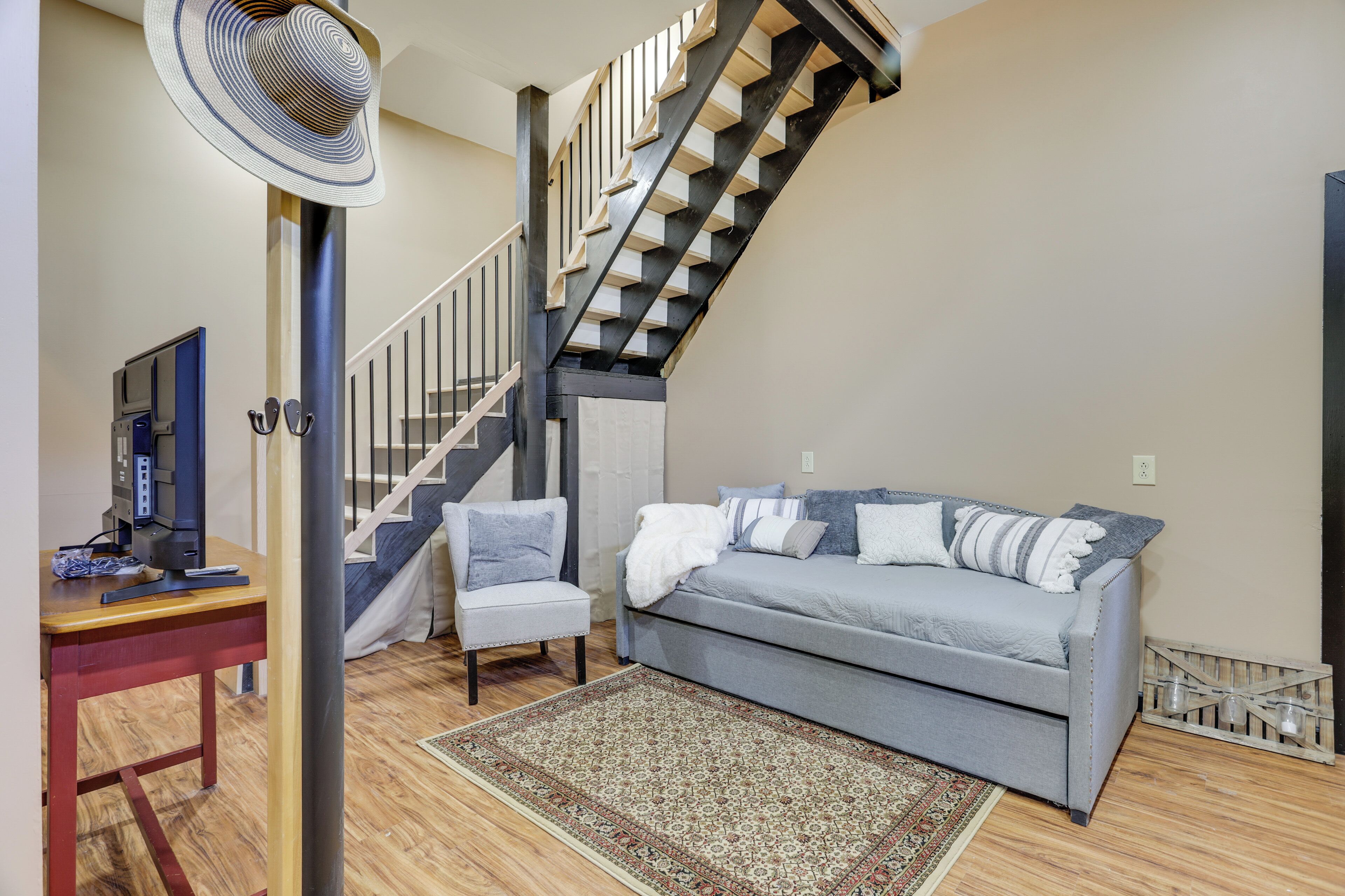 House (1 Bedroom) | Interior