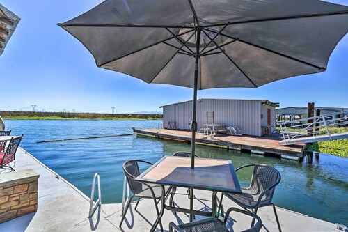 Bethel Island Retreat w/ Private Boat Slip!