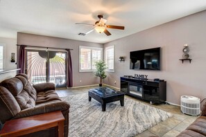 House (3 Bedrooms) | Interior - Avondale Getaway < 8 Mi to Estrella Mountain! (Avondale)