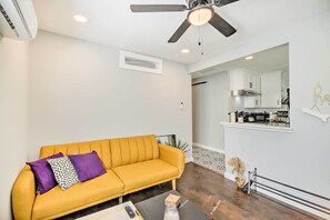 Apartment (1 Bedroom) | Interior