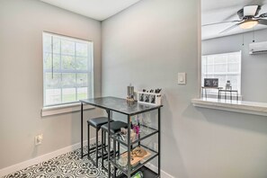 Apartment (1 Bedroom) | Interior
