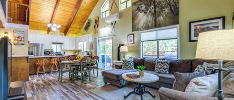 House (2 Bedrooms) | Front of property