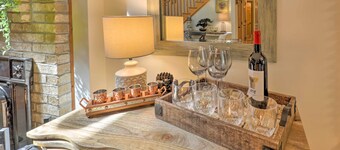 Secluded Leesburg Retreat w/ Private Hot Tub!