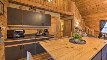 Rumah (3 Bedrooms) | Dapur pribadi | Microwave, oven, kompor, dan mesin pencuci piring