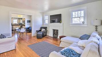 House (3 Bedrooms) | Front of property