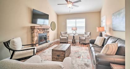 Chic Townsend Condo w/ Saltwater Pool!