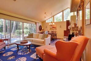 Casa (2 Bedrooms) | Interior