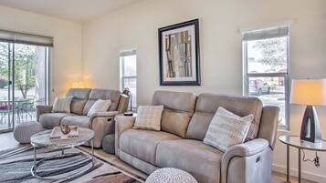 Apartment (1 Bedroom) | Interior