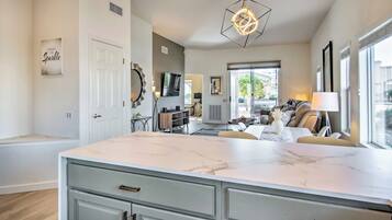 Apartment (1 Bedroom) | Bahagian dalam