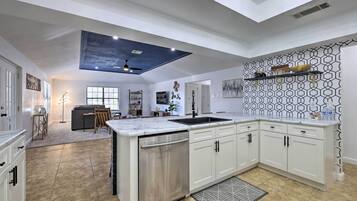 Rumah (3 Bedrooms) | Interior