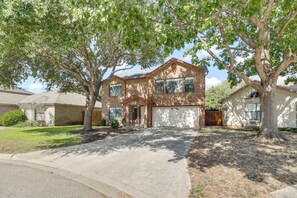 House (3 Bedrooms) | Interior - New Braunfels Escape, Walk to Gruene Hall! (New Braunfels)