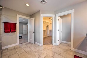 하우스 (4 Bedrooms) | 내부