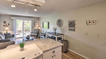 Apartment (1 Bedroom) | Interior