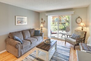 Apartment (1 Bedroom) | Interior