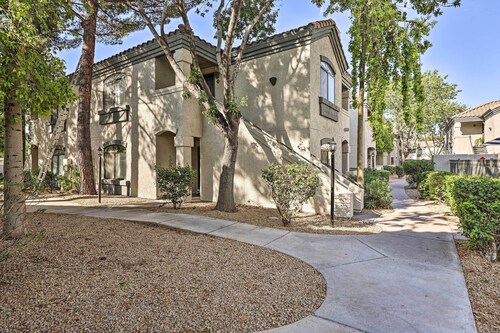 Family Scottsdale Condo: Access to Pool & Hot Tub