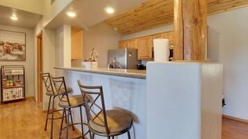 Casa (2 Bedrooms) | Interior