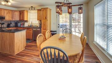 Nhà (3 Bedrooms) | Nội thất