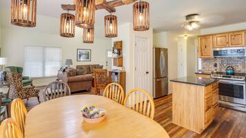 Nhà (3 Bedrooms) | Nội thất