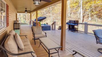 Nhà (3 Bedrooms) | Mặt tiền nơi lưu trú