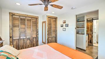 House (1 Bedroom) | Interior