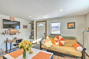 House (1 Bedroom) | Interior