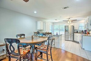 Talo (2 Bedrooms) | Sisätilat