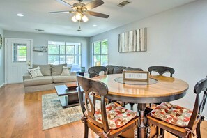 House (2 Bedrooms) | Interior - Lakefront Family Home w/ Boat Dock + Slip in Texas (Trinidad)