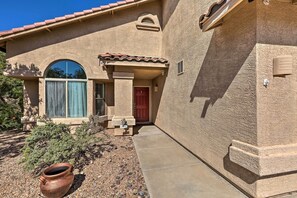 Interior - Modern Tucson Home w/ Patio + Saltwater Pool! (Tucson)