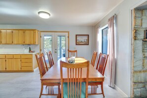 House (4 Bedrooms) | Interior - Eagar Vacation Rental Home w/ Spacious Deck! (Eagar)