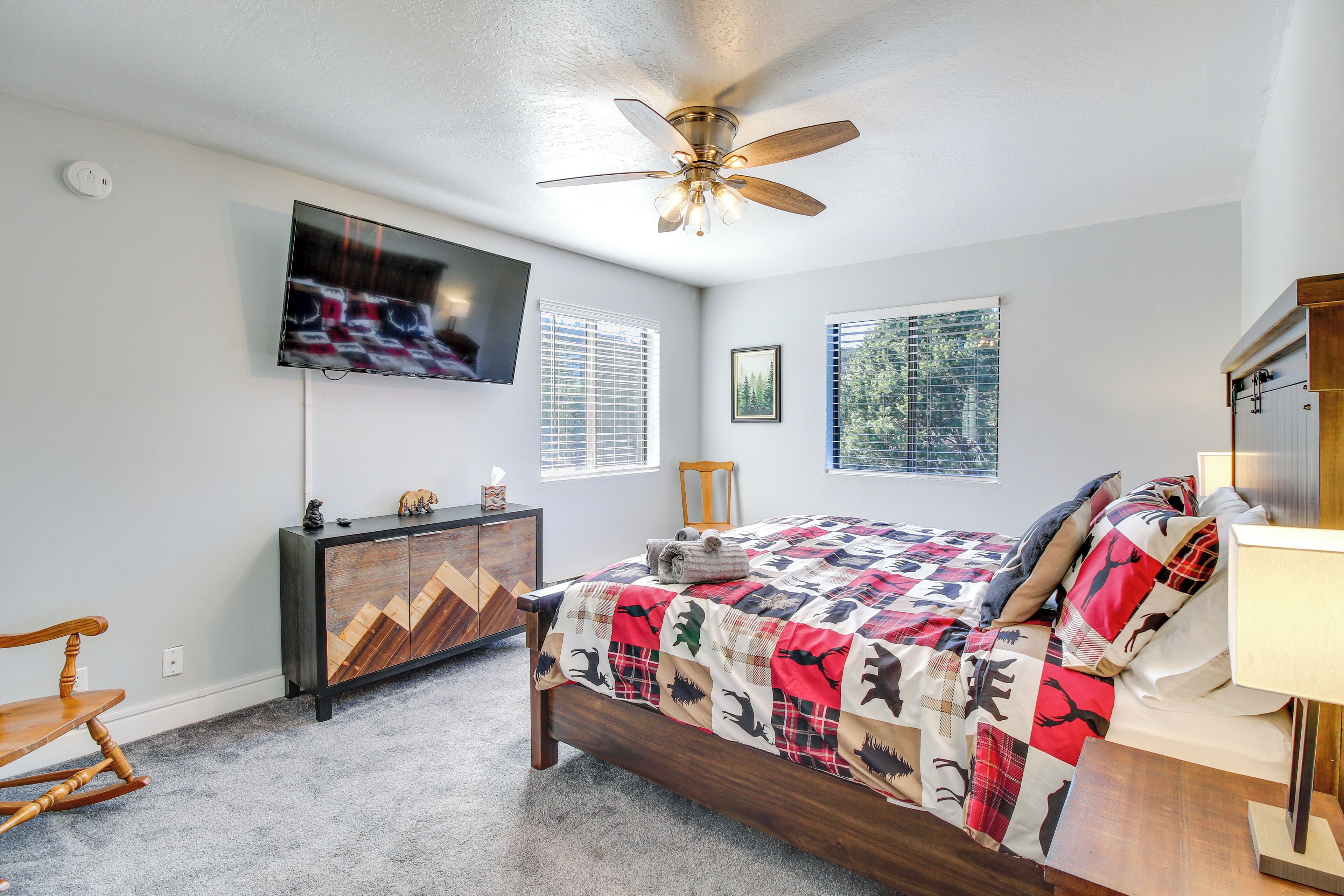 House (4 Bedrooms) | Interior