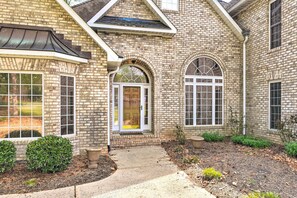 Villa (4 Bedrooms) | Interior