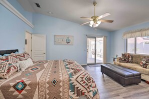 House (3 Bedrooms) | Interior - Private Pool & Patio: Lake Havasu City Retreat (Lake Havasu City)