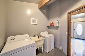 Nhà (3 Bedrooms) | Nội thất