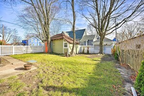 House (6 Bedrooms) | Interior