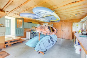 House (4 Bedrooms) | Interior - 15 Mi to Gloucester: Waterfront Mathews Home! (Mathews)