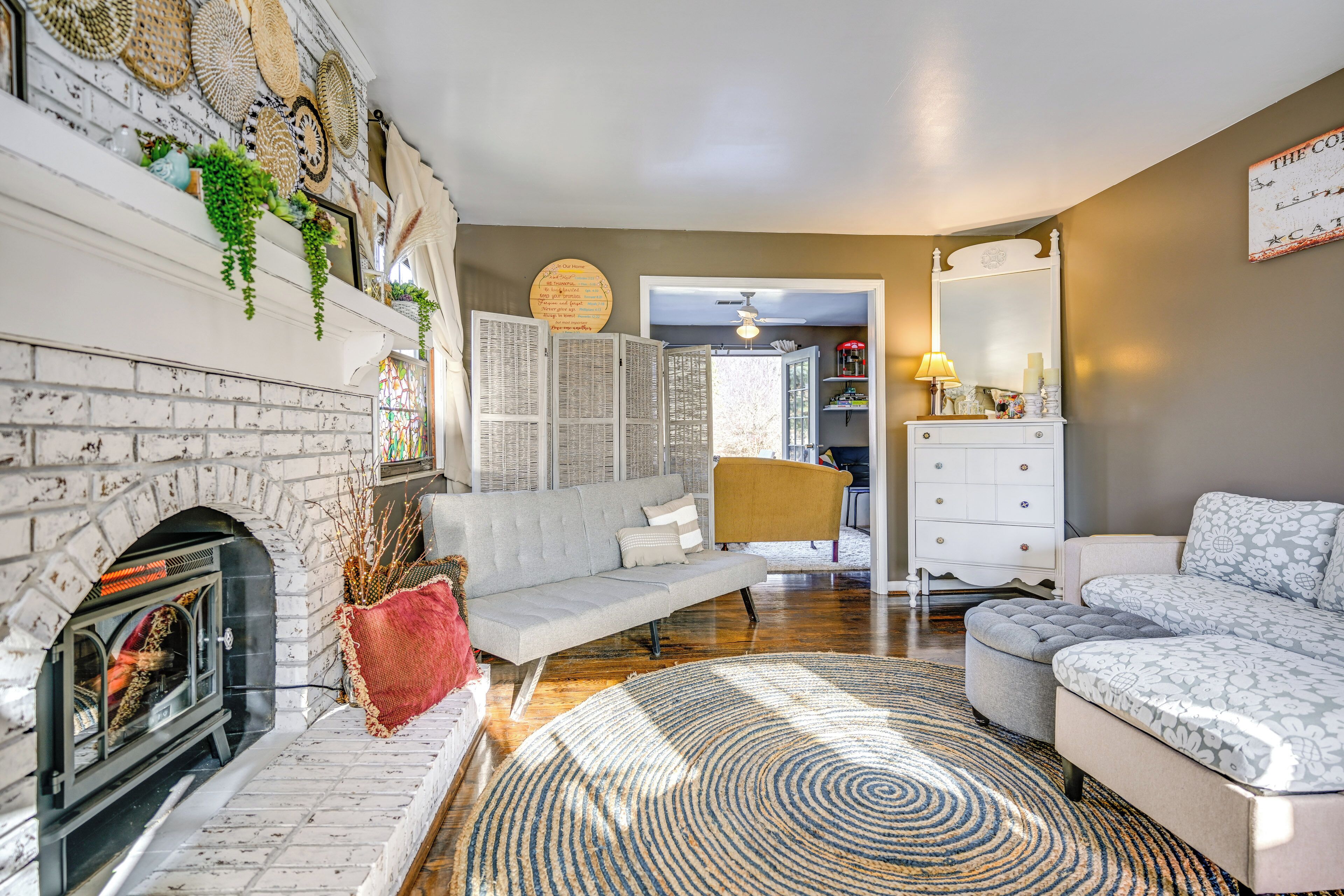 المنشأة من الداخل