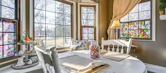 Central Michigan Vacation Rental Near Frankenmuth!