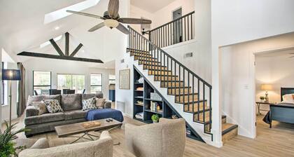 Spacious Lakefront Home w/ Fire Pit & Fun Barn!
