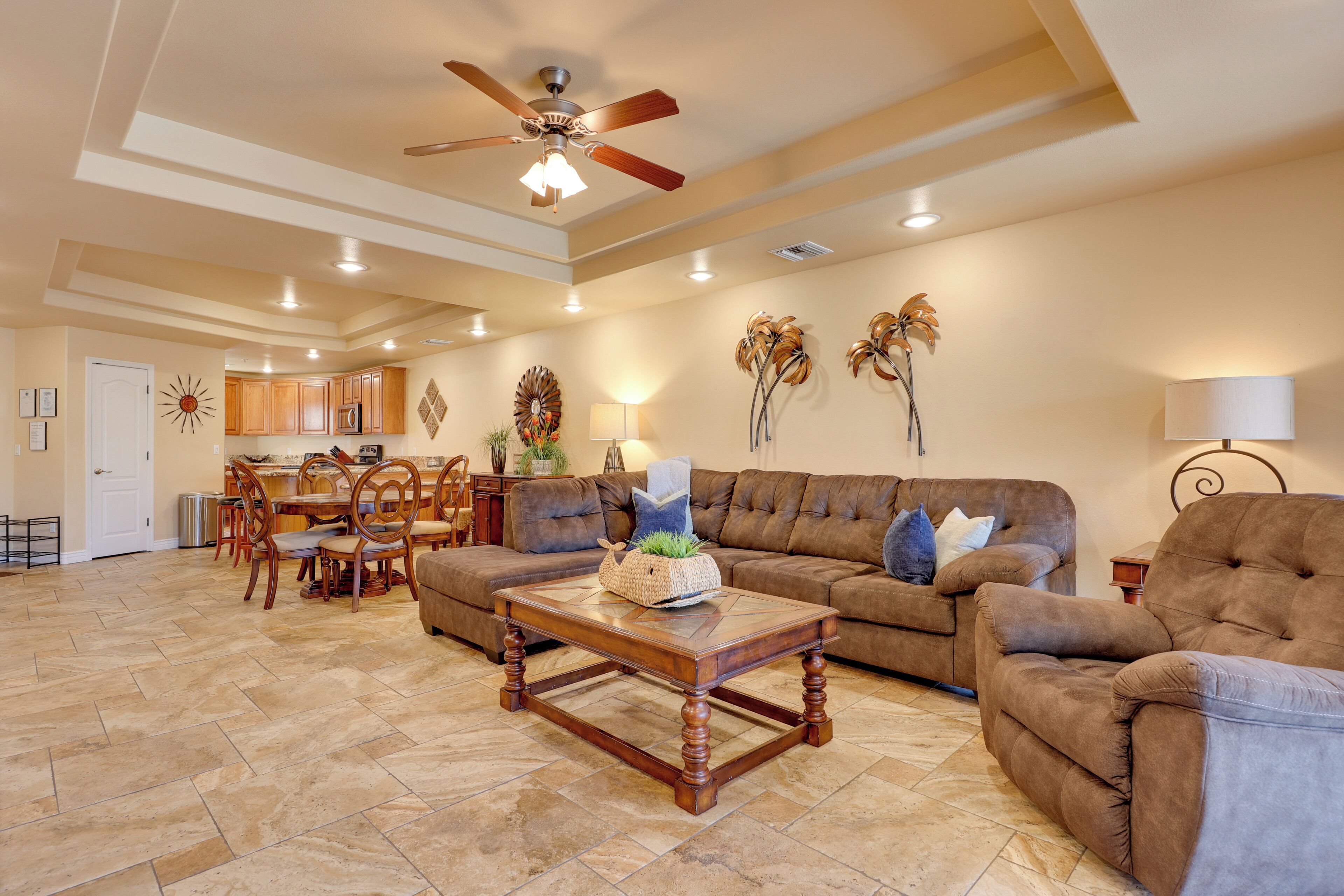 Apartment (2 Bedrooms) | Bahagian dalam