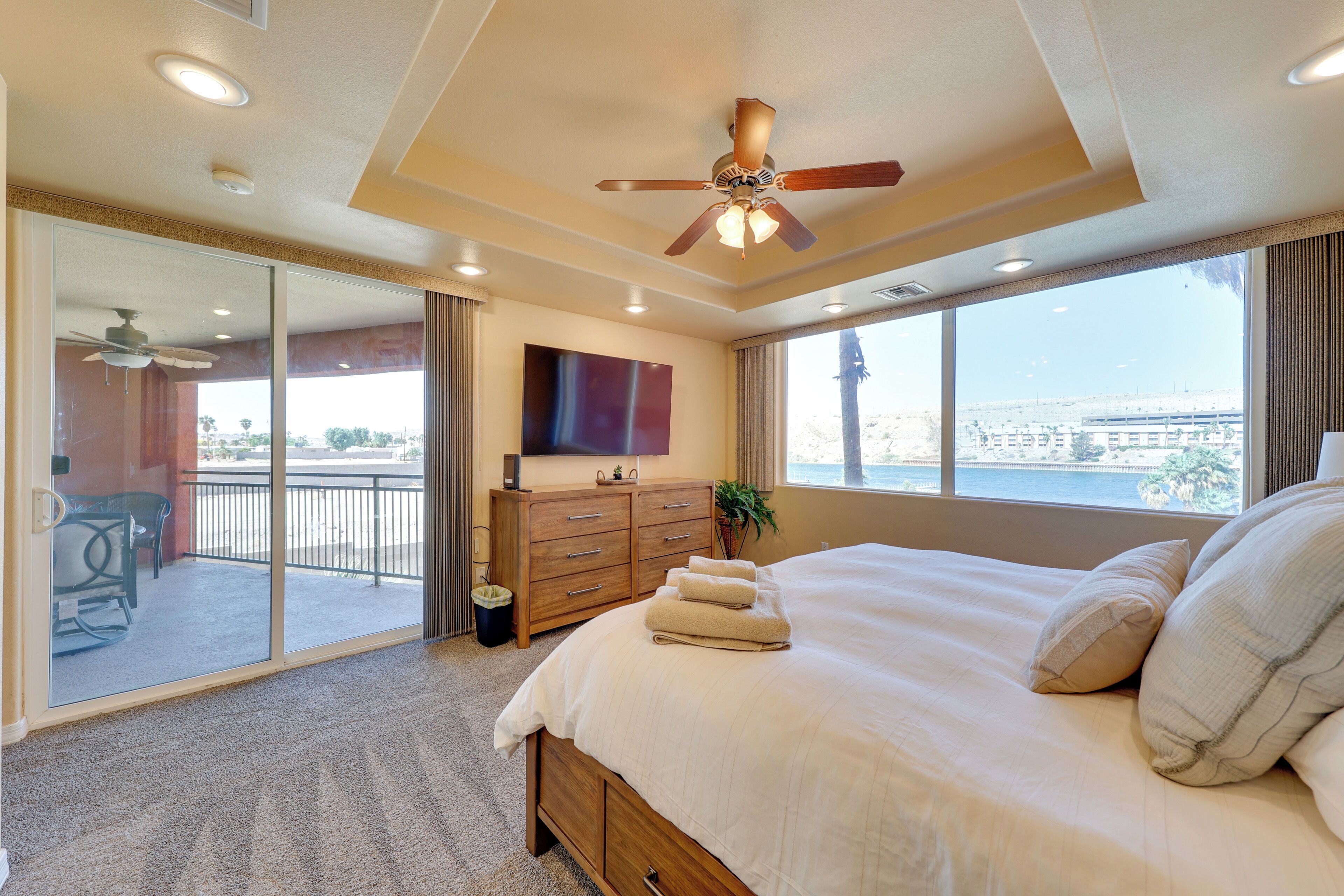 Apartment (2 Bedrooms) | Bahagian dalam