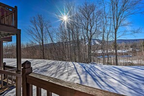 Apartment (3 Bedrooms) | Interior - Idyllic Mount Snow Condo w/ View & Amenities! (West Dover)