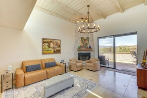 Apartment (2 Bedrooms) | Interior - Bright Carefree Home: Private Patio, Pool Access! (Carefree)